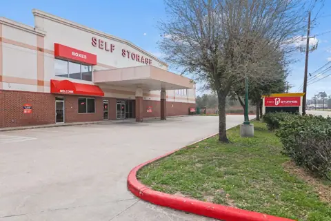 FreeUp Storage Houston Stuebner in Houston, TX