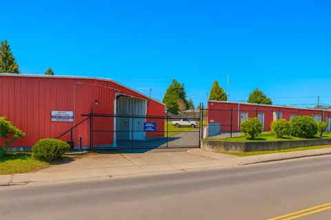 StoreHouse Mini Storage in Everett, WA