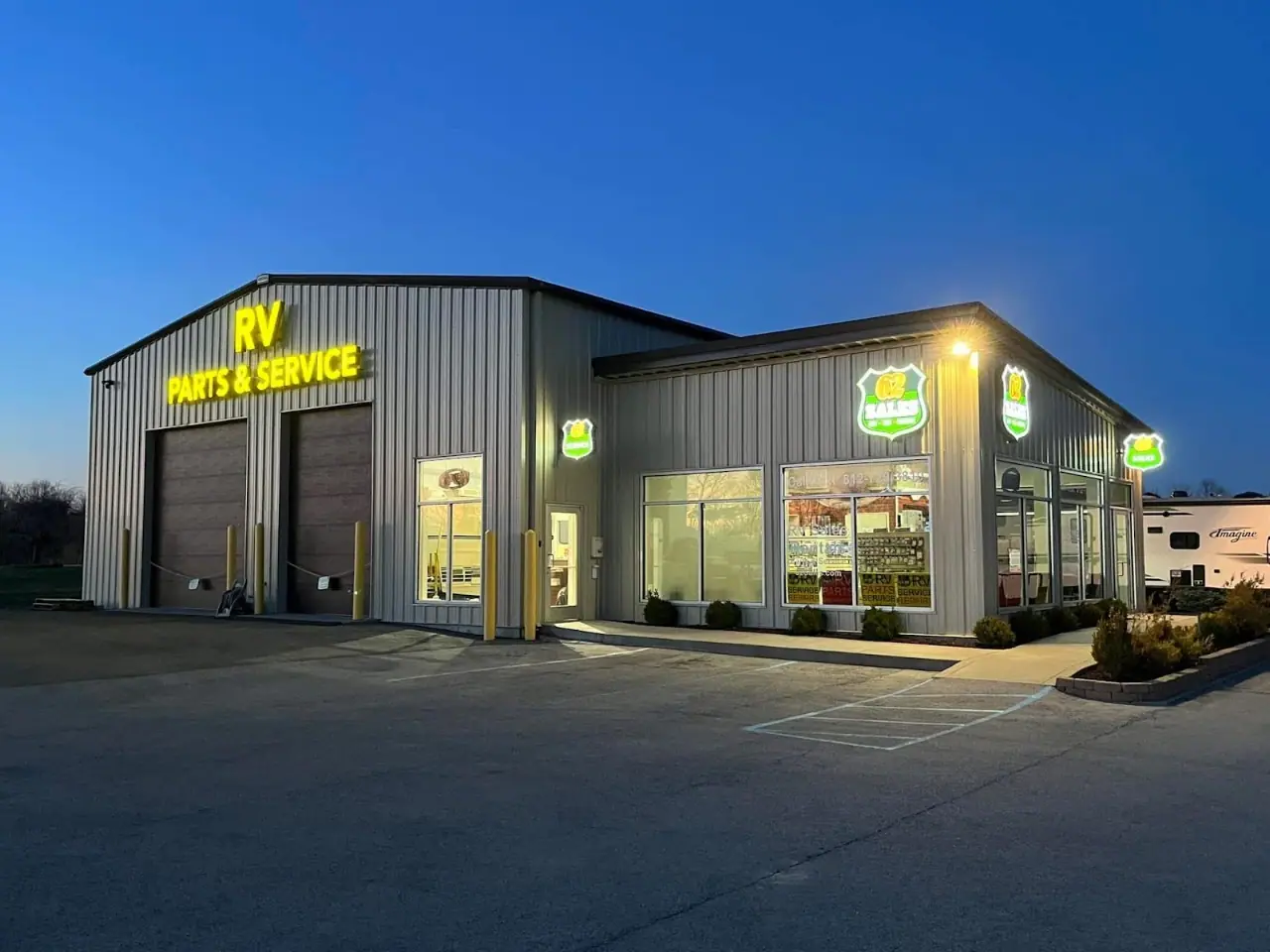 62 Sales Trailers & Truck Campers, RV storage in Charlestown