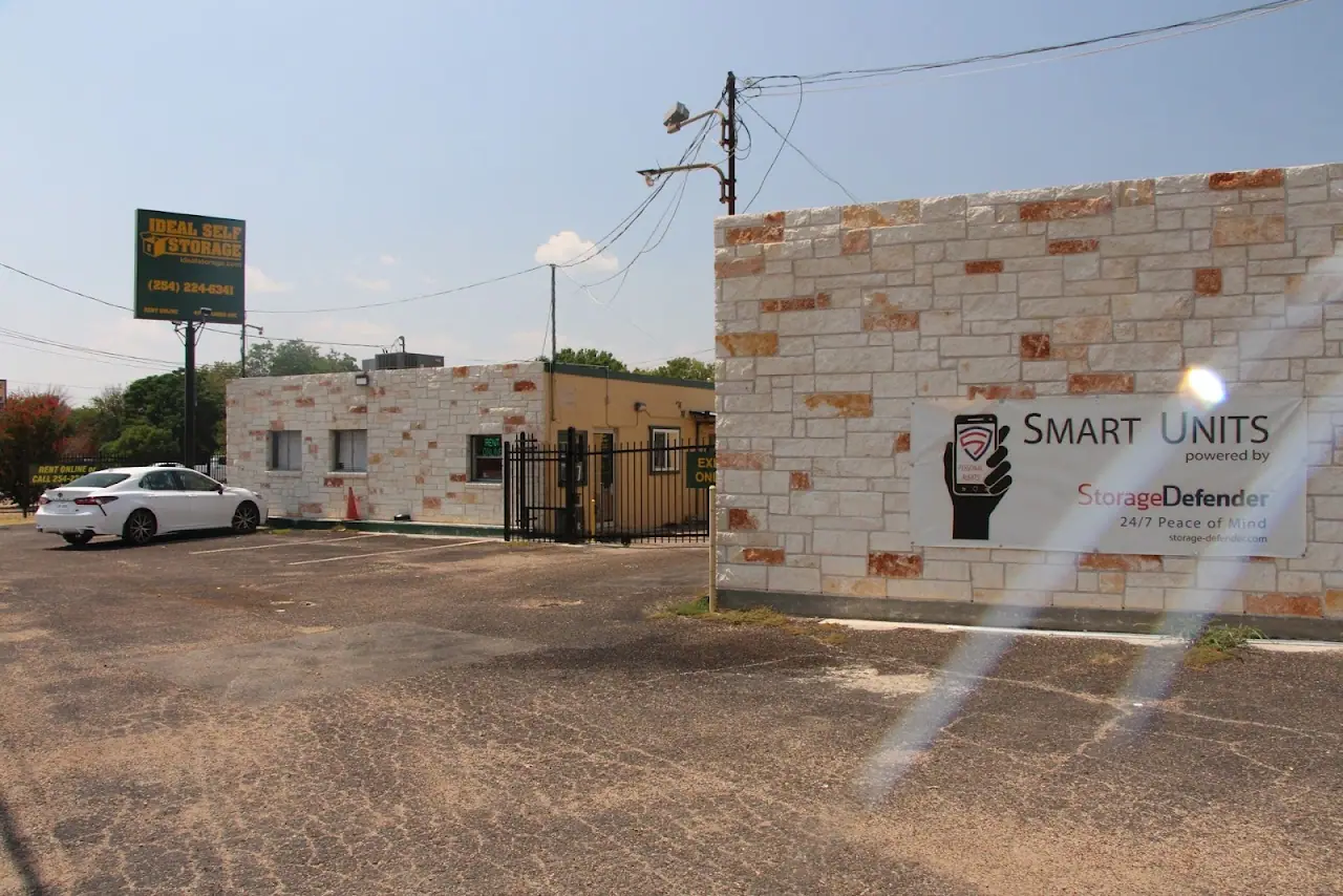 Ideal Self Storage - Sanger, RV storage in Waco