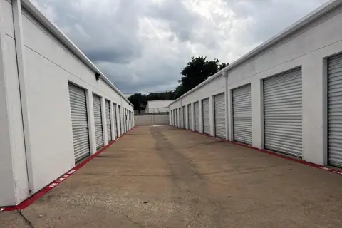 Public Storage photo 2