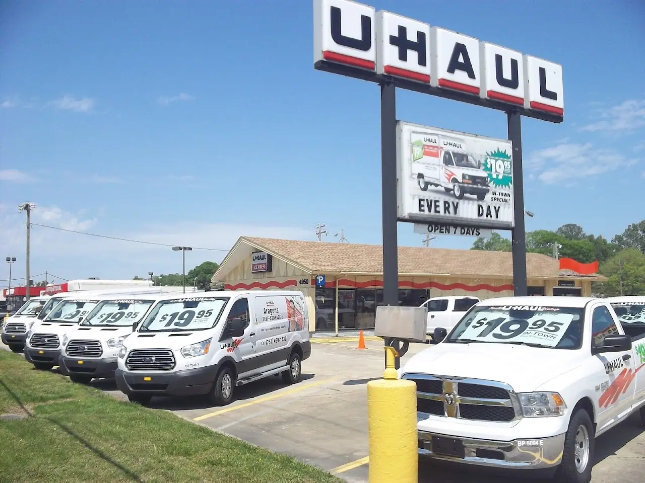 Self-Storage at U-Haul, RV storage in Virginia Beach