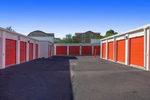 Public Storage photo 2