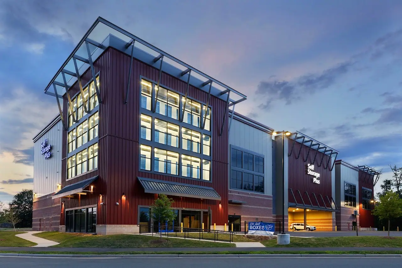 Self Storage Plus, RV storage in Ashburn