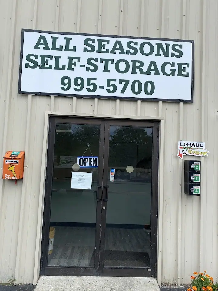 All Seasons Storage, RV storage in Hamburg