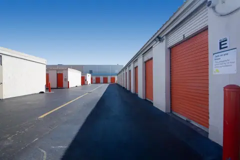 Public Storage photo 2