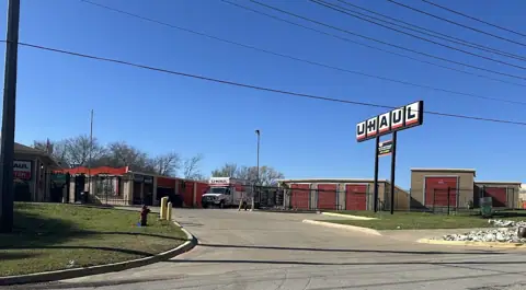 Self-Storage at U-Haul in Grand Prairie, TX