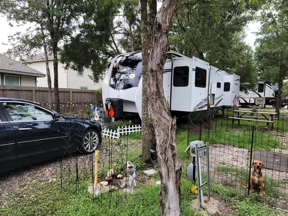 Jones Road RV Park, RV storage in Bryan