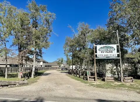 Jones Road RV Park photo 2