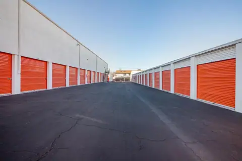 Public Storage photo 3