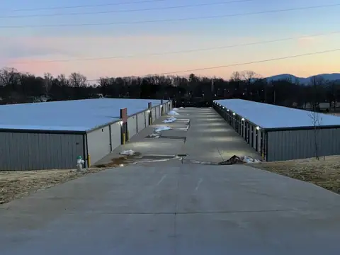 Public Storage photo 2