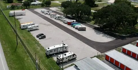 Semi, Boat, RV, Trailer Parking & Storage photo 3