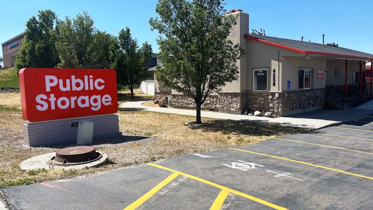 Public Storage, RV storage in Riverton