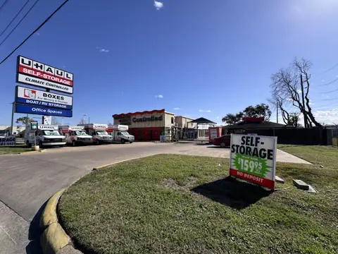 Self-Storage at U-Haul in Houston, TX