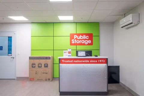 Public Storage photo 2