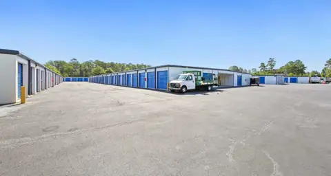 Mini Mall Storage photo 3