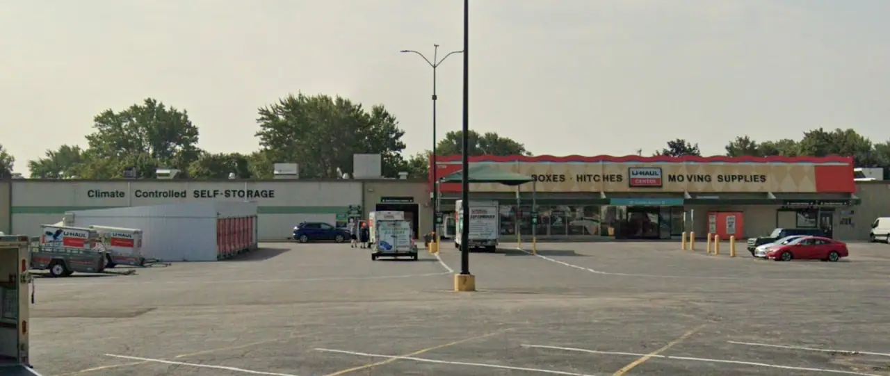 Self-Storage at U-Haul, RV storage in Toledo
