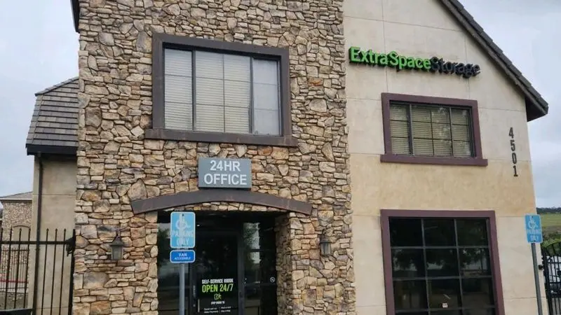 Extra Space Storage, RV storage in El Dorado Hills