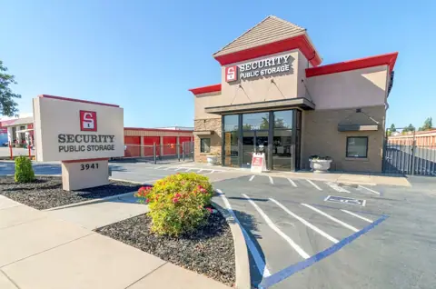 Security Public Storage in Modesto, CA