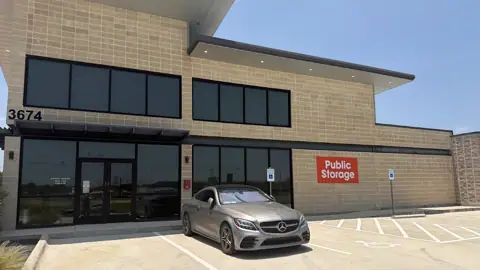 Public Storage photo 2
