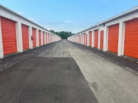 Public Storage photo 2