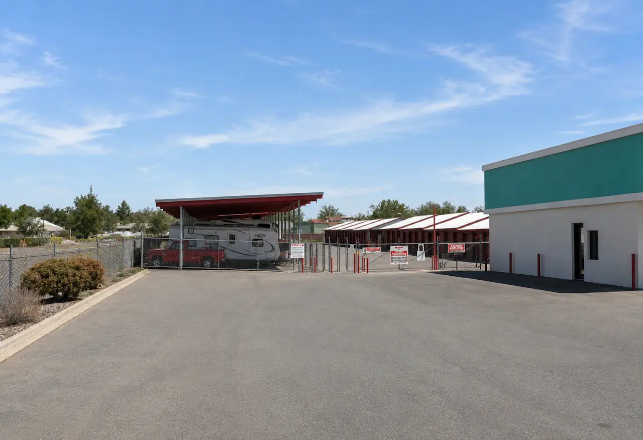 Redi-Door Storage - Central Storage, RV storage in Kirtland