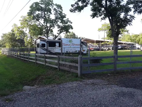 Bama Breeze RV, Boat Storage, Vacation Rentals photo 2