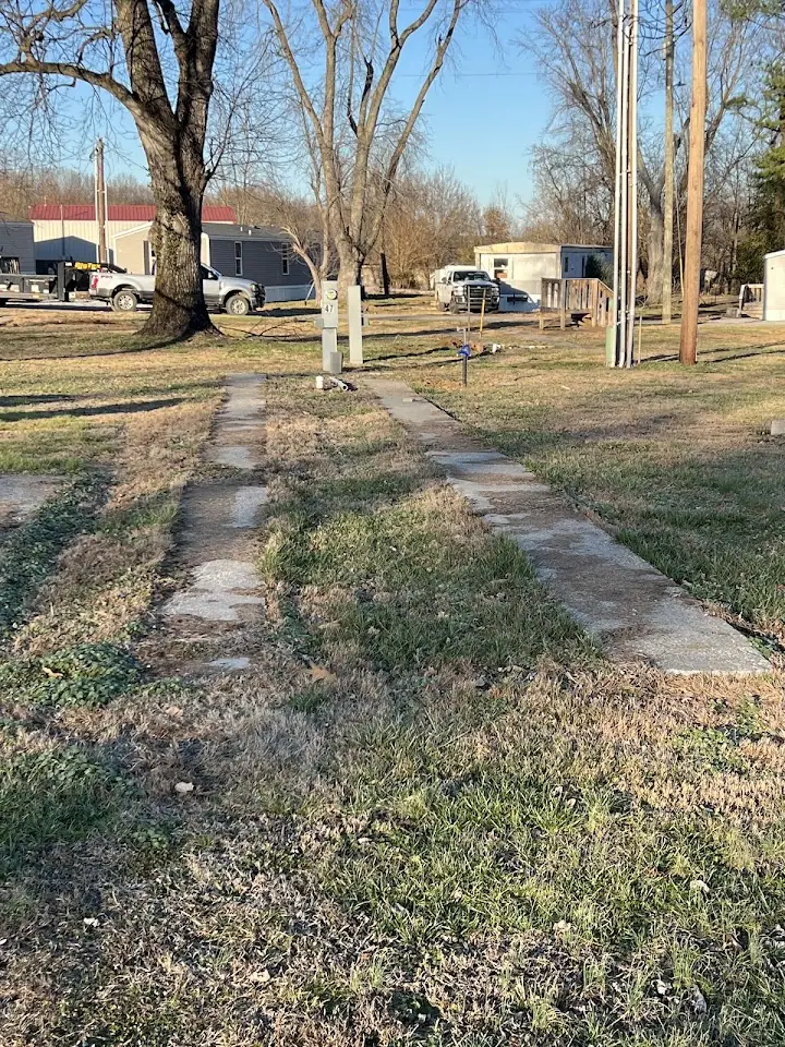 Camper RV rental space, RV storage in Madisonville