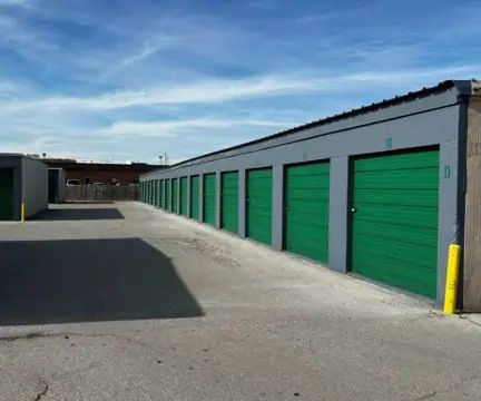 StoreLine Self Storage photo 2