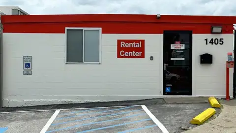 Public Storage photo 2