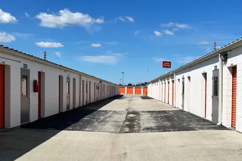 Public Storage photo 3