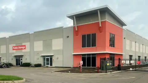 Public Storage photo 2