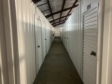 Mini Mall Storage - Lake Charles photo 2