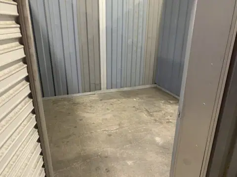 Mini Mall Storage - Lake Charles photo 3