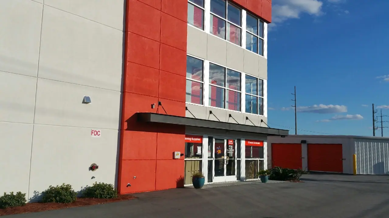 Public Storage, RV storage in Columbia
