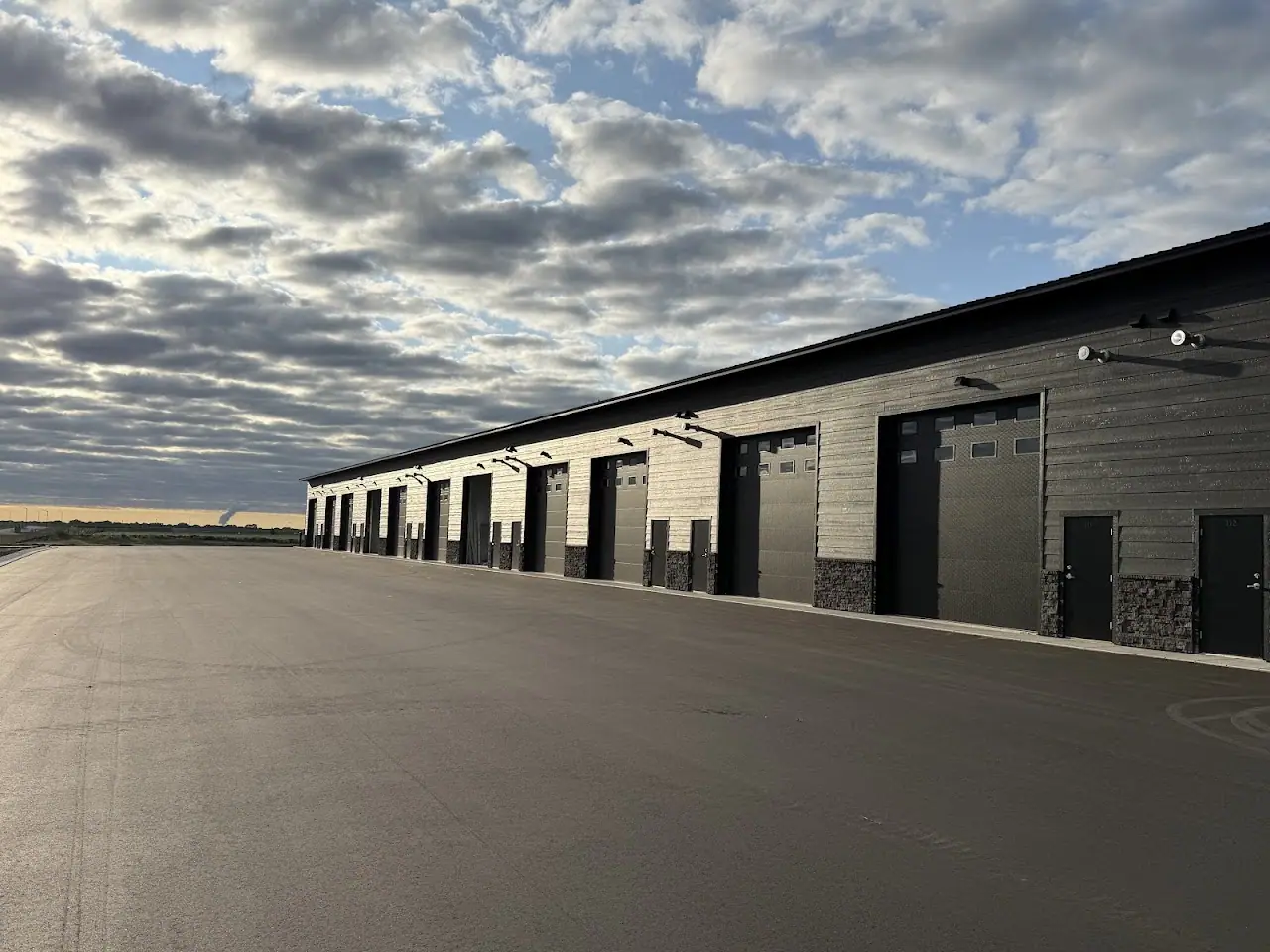 Midwest FlexSpace - Lakeville, MN, RV storage in Lakeville