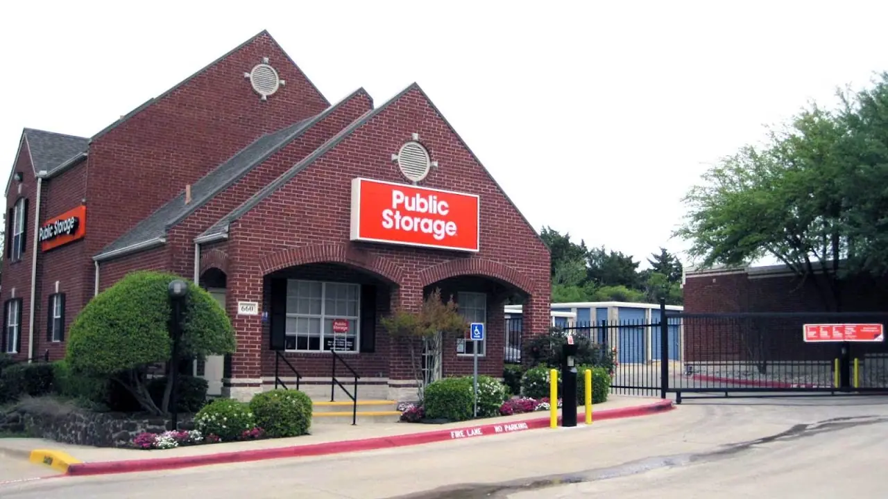 Public Storage, RV storage in Rockwall