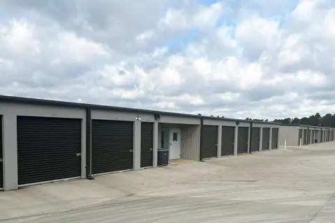 Public Storage photo 2