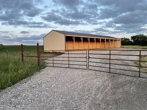 Hawbaker Storage LLC in Mound City, KS