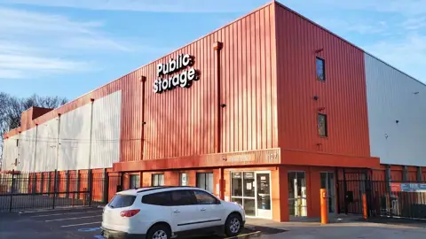 Public Storage in Staten Island, NY