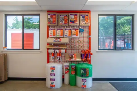 Public Storage photo 2