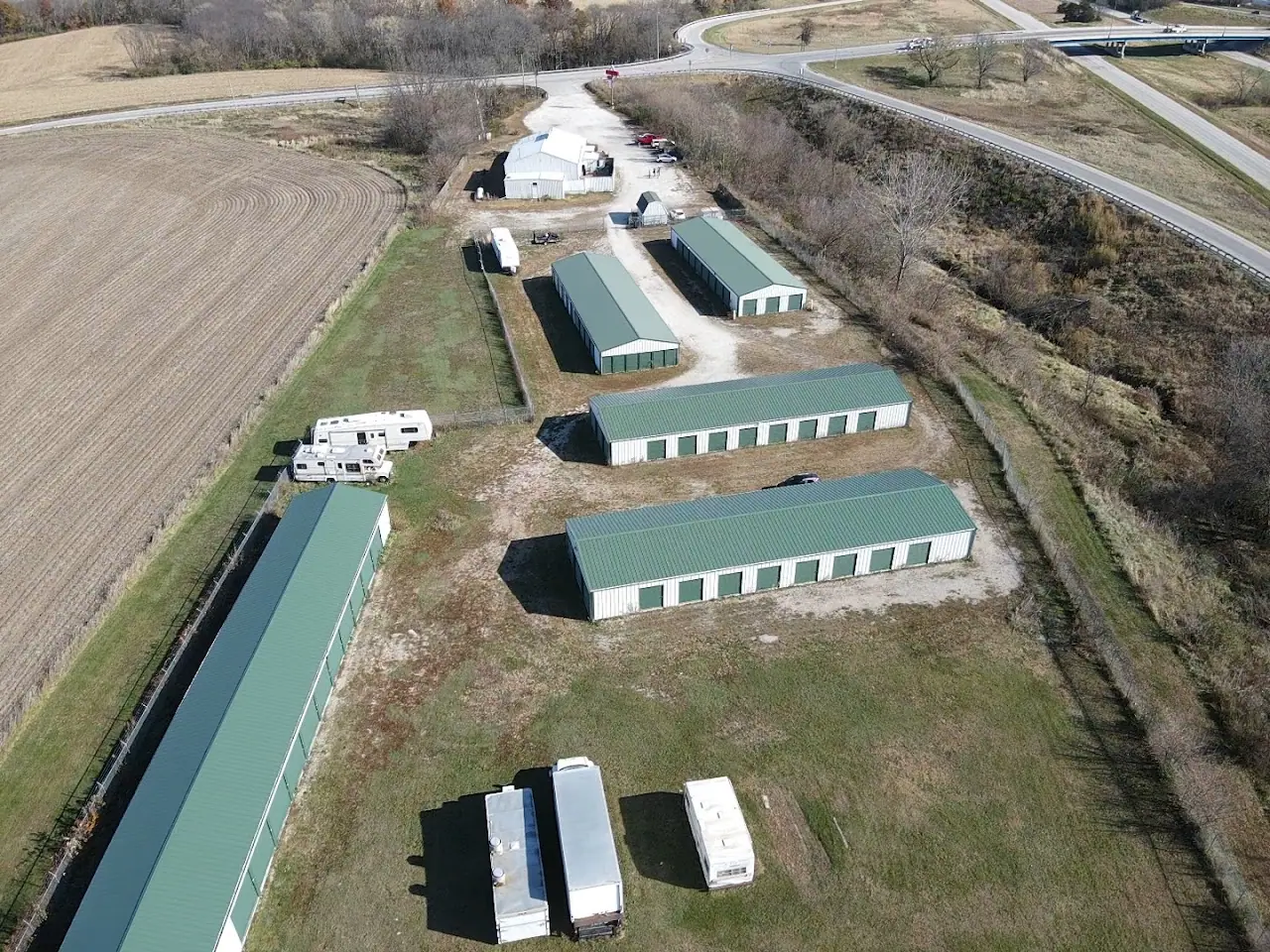 Exit 51 Storage, RV storage in Galesburg