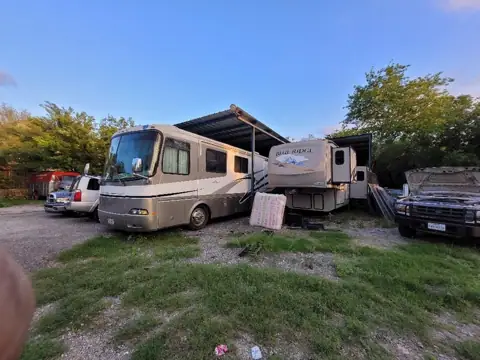 Neighbor RV & Boat Storage photo 2