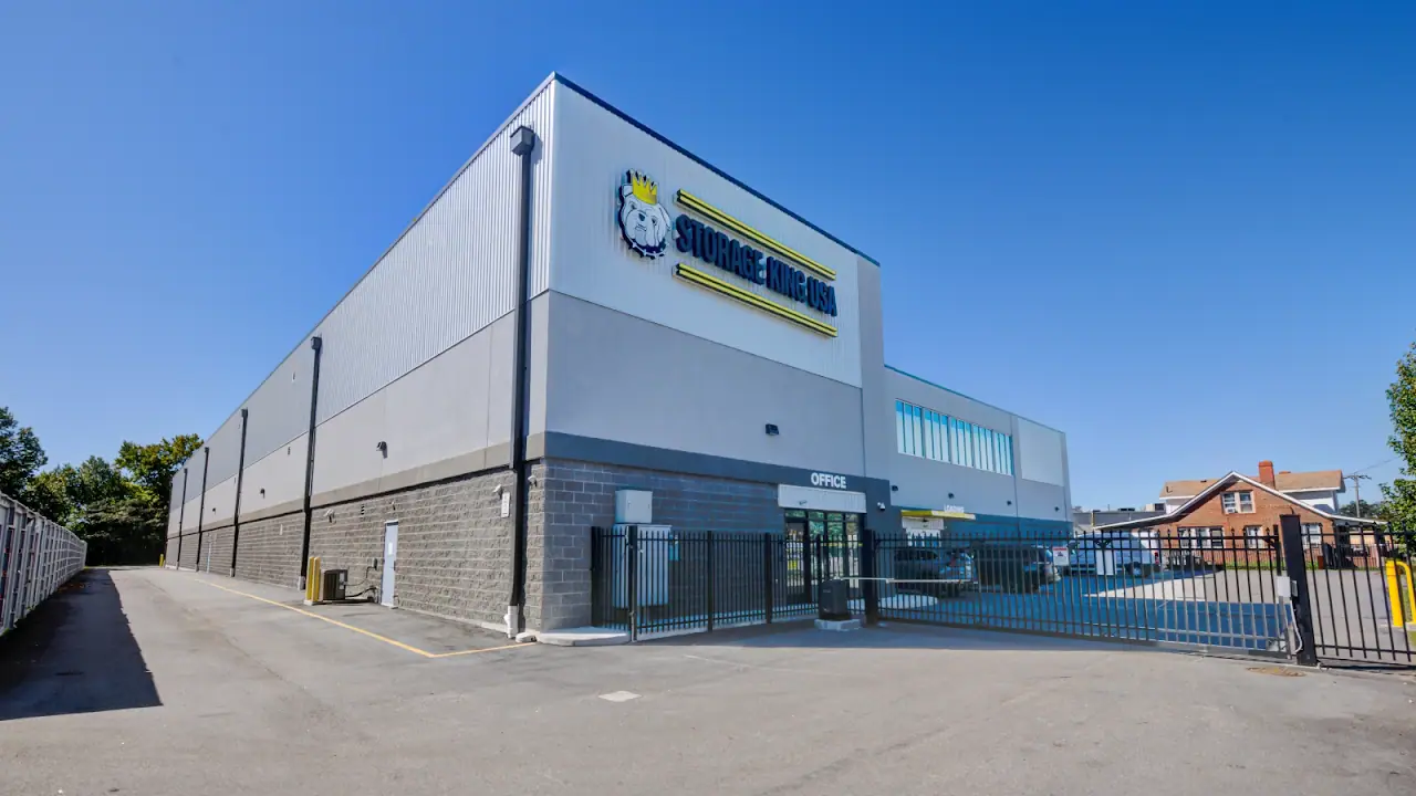 Storage King USA, RV storage in Norfolk