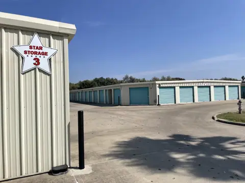 Star Storage l Self Storage in Mission, TX