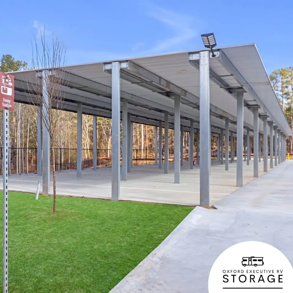 Neighbor RV Storage, RV storage in Oxford