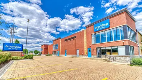 SmartStop Self Storage in Algonquin, IL