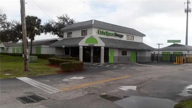 Extra Space Storage, RV storage in Miami