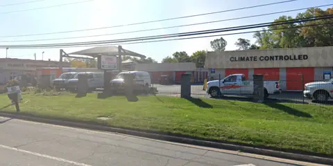 Self-Storage at U-Haul in Sterling, VA