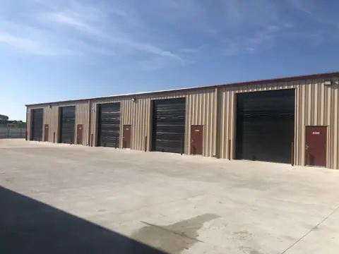Sandlot Garage Condos photo 2
